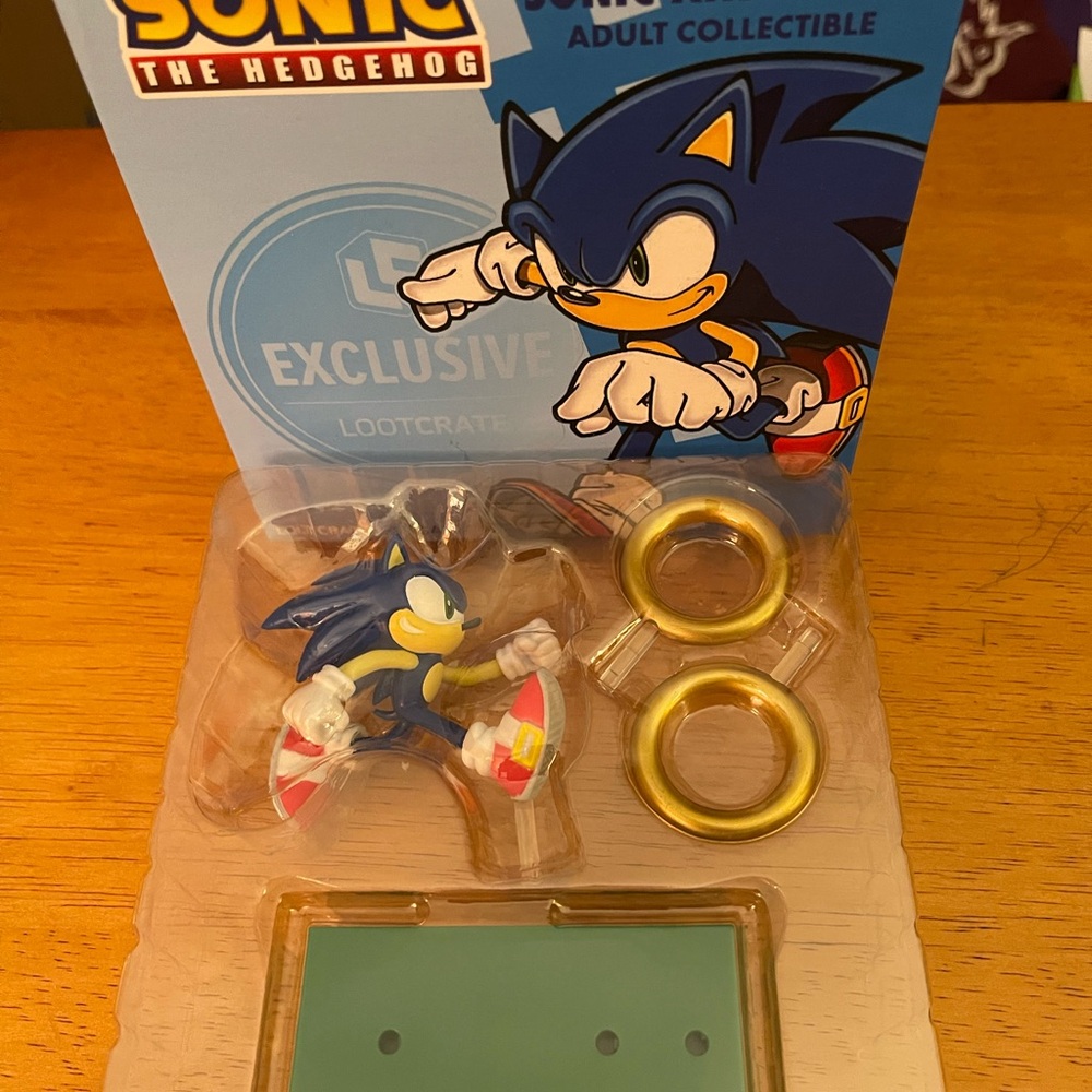 Loot Crate Sonic the Hedgehog Collectible Figure NIB